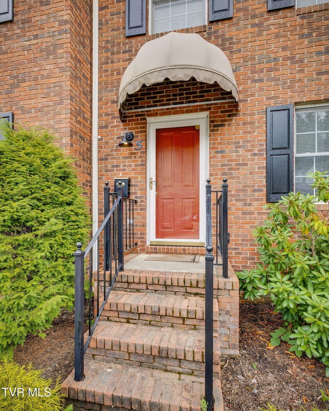 461 Eastley Ct unit 5, Kingsport, TN 37660 - photo 3