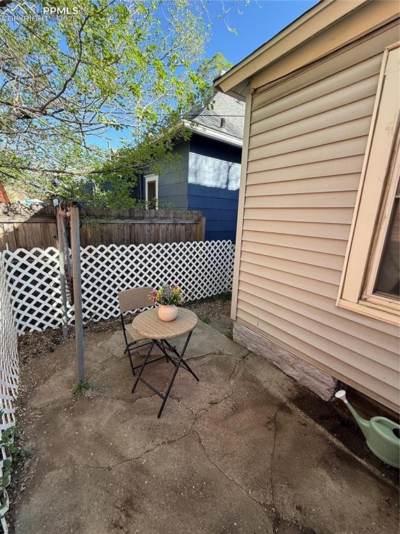 2932 W Kiowa St, Colorado Springs, CO 80904 - photo 5