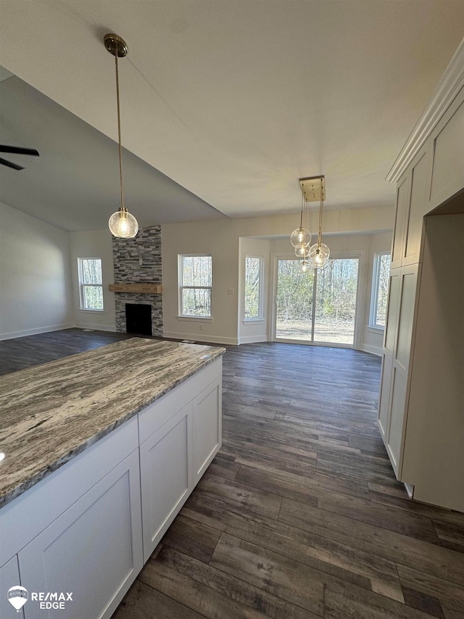 8019 Bradbury Ln, Grand Blanc, MI 48439 - photo 4