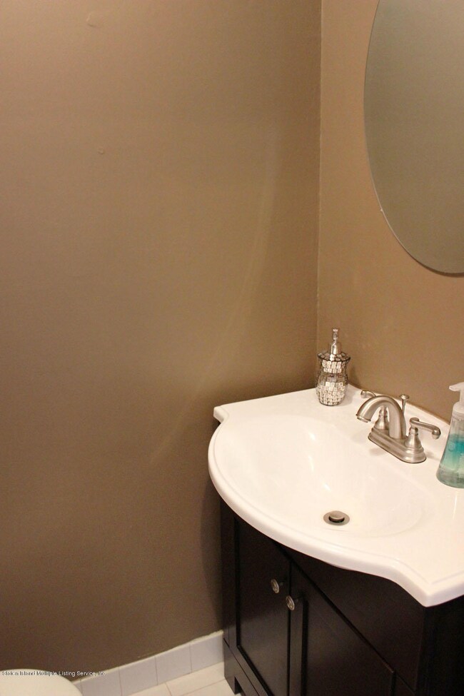 40 Charleston Ave unit 160, Staten Island, NY 10309 - photo 7