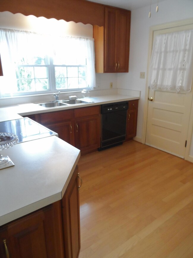 kitchen2