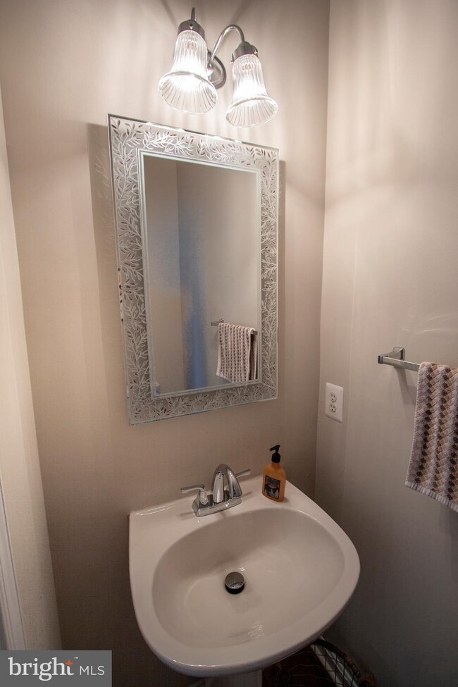 688 Kirkcaldy Way, Abingdon, MD 21009 - photo 6