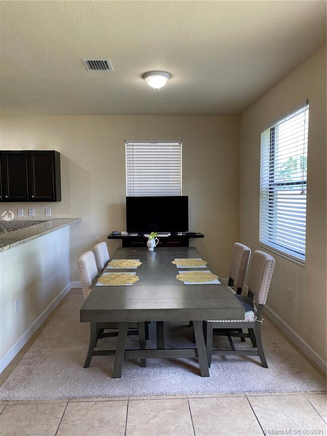 unlisted-address, Hialeah, FL 33018 - photo 6