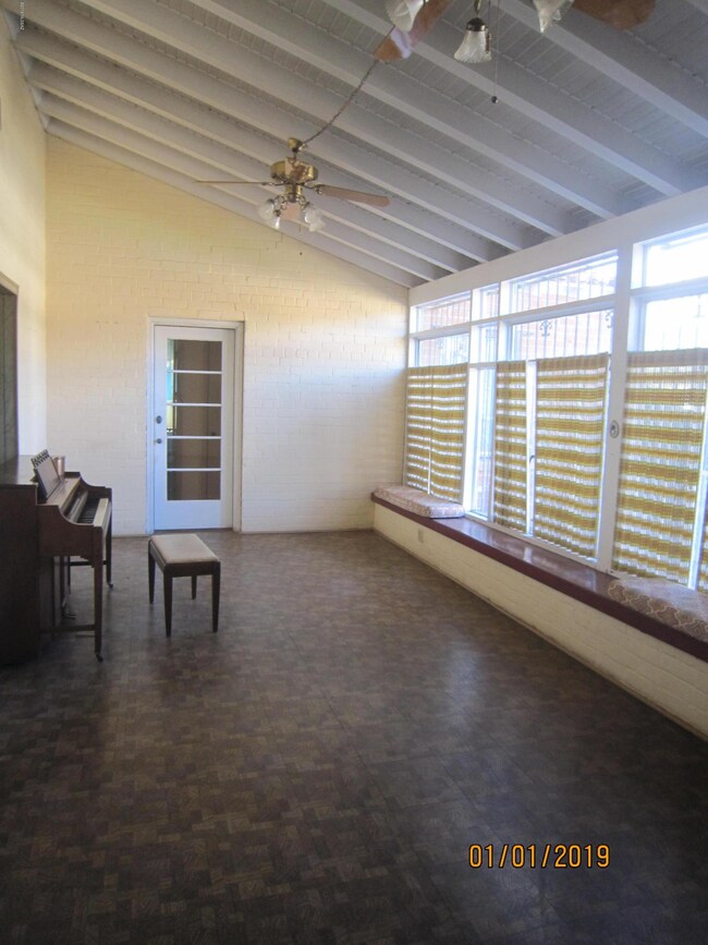 AZ Room