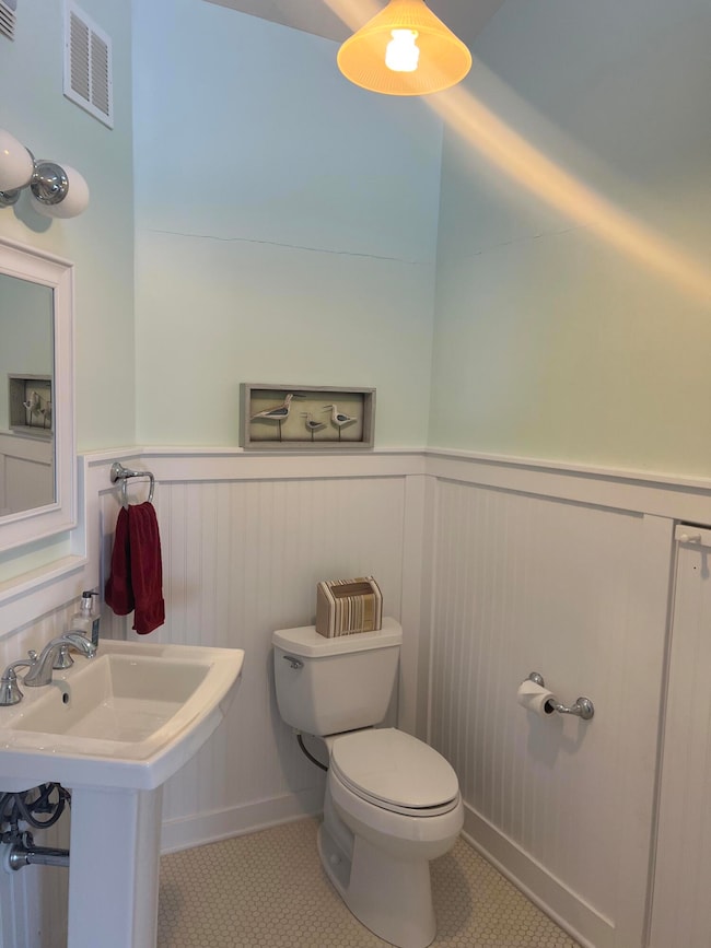 CLUBHOUSE BATHROOM