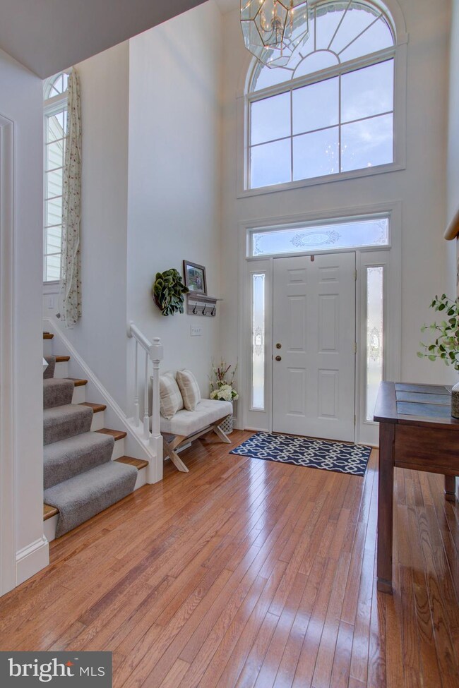 432 Spring Hollow Dr, New Holland, PA 17557 - photo 2