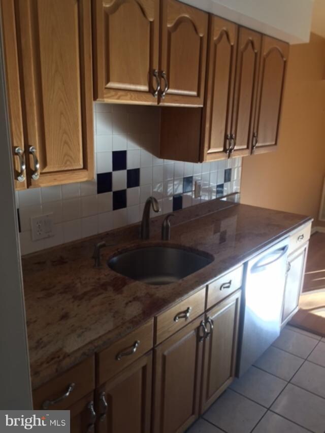 2249 Castle Rock Square unit 22C, Reston, VA 20191 - photo 3