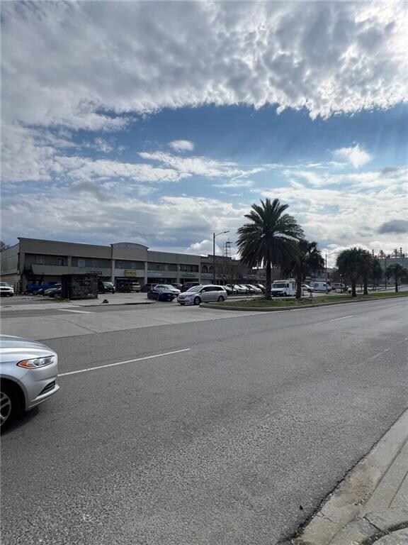 4664 Alcee Fortier Blvd unit 201, New Orleans, LA 70129 - photo 5