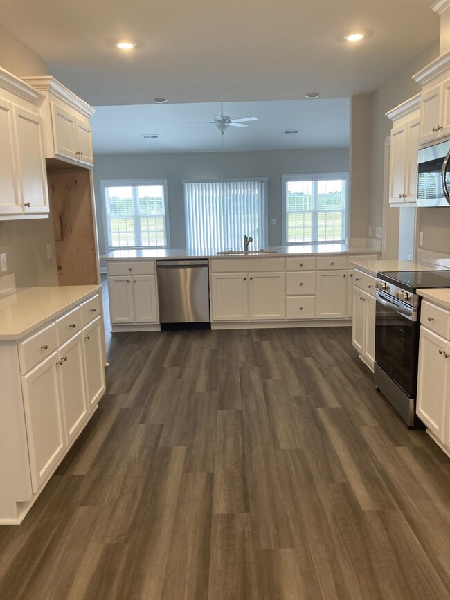 2617 Scarbrough Dr unit Lot 26, Hemlock Alt, Loris, SC 29569 - photo 7