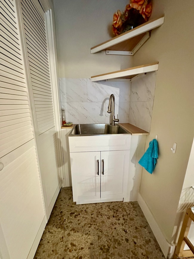 19 Talcott Mountain Rd, Simsbury, CT 06070 - photo 7