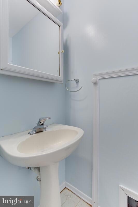 9566 Sea Gull Ct, North Beach, MD 20714 - photo 6