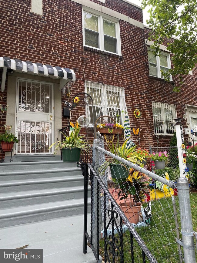 2825 Benson St, Camden, NJ 08105 - photo 2