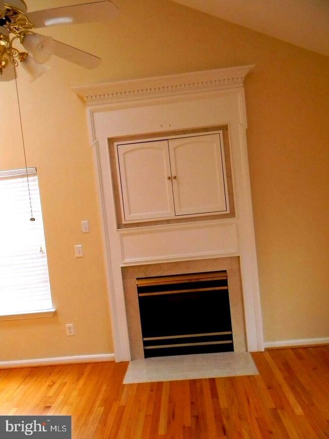 16204 Ellipse Terrace, Bowie, MD 20716 - photo 3