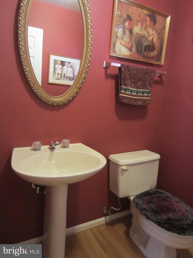 1613 Nordic Hill Cir, Silver Spring, MD 20906 - photo 7