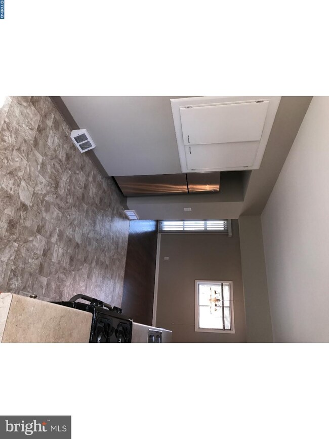 293 Clementon Rd, Berlin, NJ 08009 - photo 6