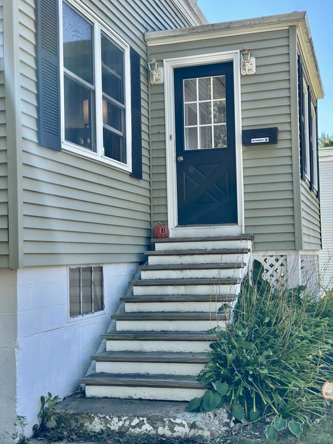 285 Scribner Blvd, Lewiston, ME 04240 - photo 4