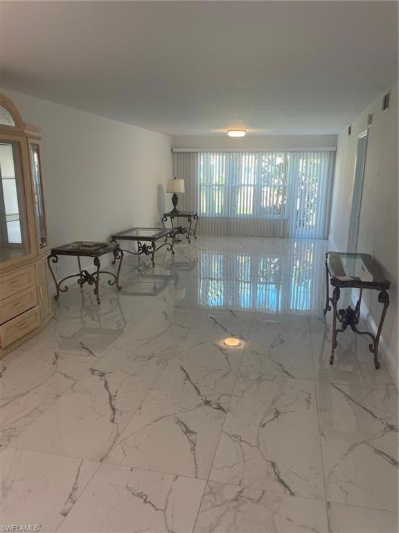 Oversized Living/Dining Room