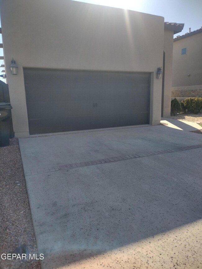 13570 Doncaster St, El Paso, TX 79928 - photo 4