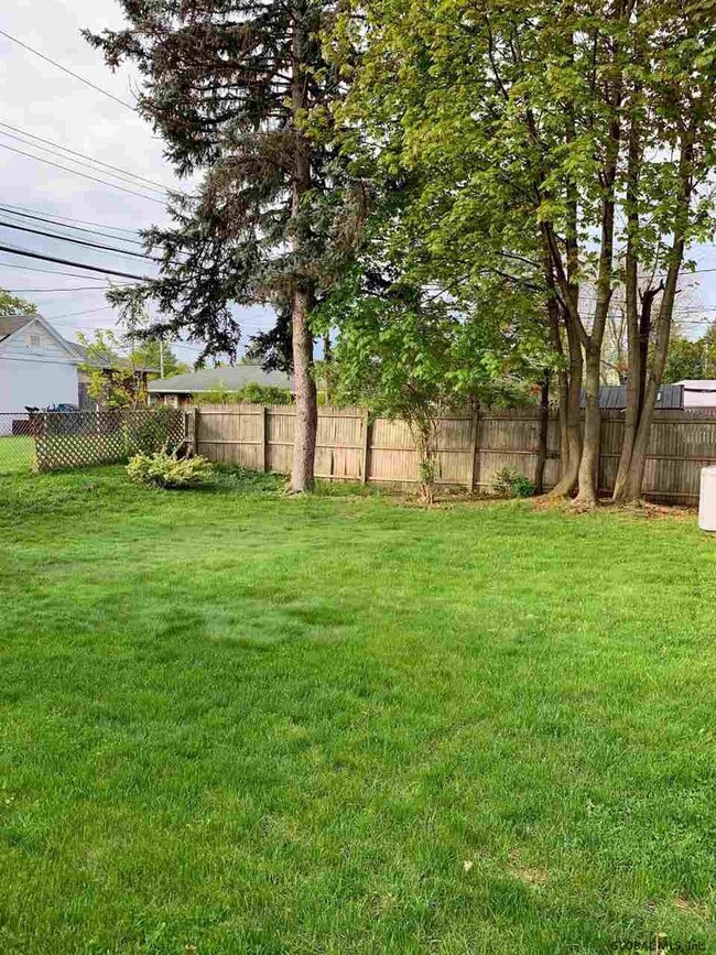 378 S Main Ave, Albany, NY 12209 - photo 3