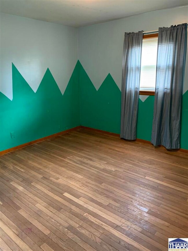 101 Marigold Dr, Terre Haute, IN 47803 - photo 6