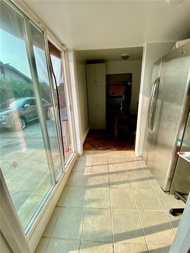 unlisted-address, Compton, CA 90222 - photo 3