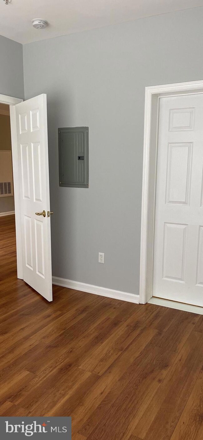 4551 Strutfield Ln unit 4235, Alexandria, VA 22311 - photo 7