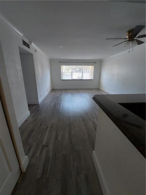 420 SE 2nd Ave unit 5, Deerfield Beach, FL 33441 - photo 3