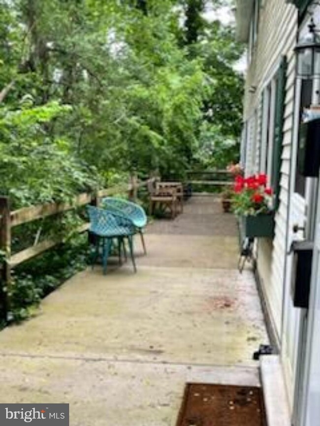 1703 Yardley Commons, Yardley, PA 19067 - photo 4