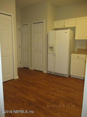 7951 Melvin Rd, Jacksonville, FL 32210 - photo 4