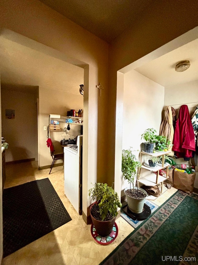1212 Division St, Marquette, MI 49855 - photo 7