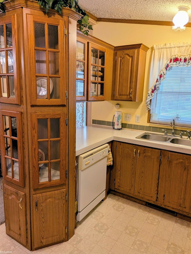 153 Meadow Ln, Port Huron, MI 48060 - photo 7