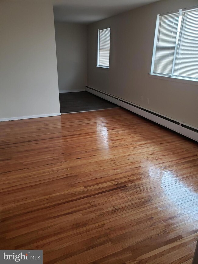 737-39 Borbeck Ave unit D, Philadelphia, PA 19111 - photo 6