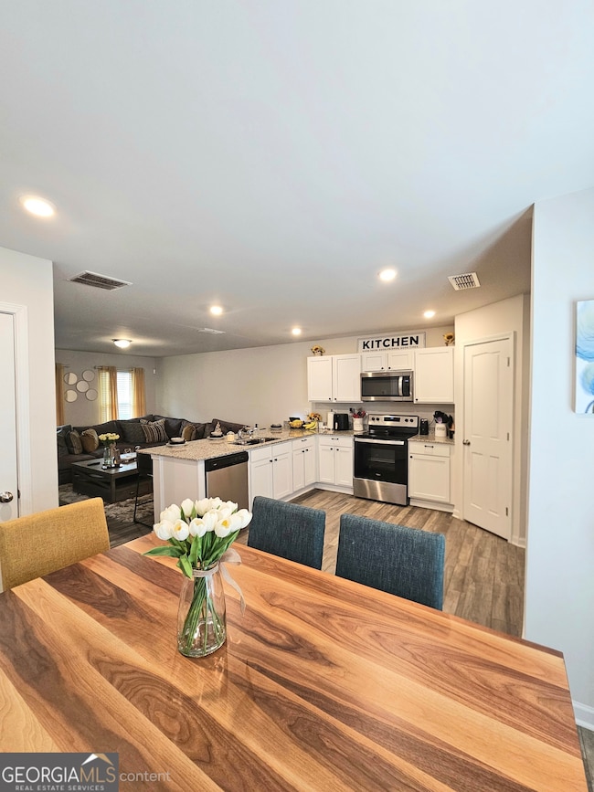 138 Catalpa Rd, Milner, GA 30257 - photo 7