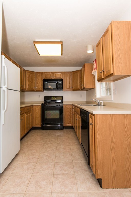 6 Messenger St unit 13, Plainville, MA 02762 - photo 6