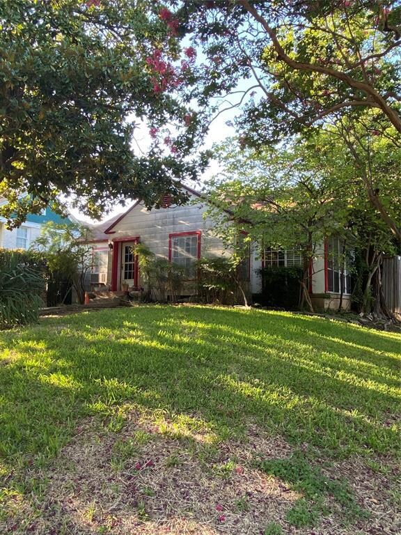 6167 Velasco Ave, Dallas, TX 75214 - photo 2