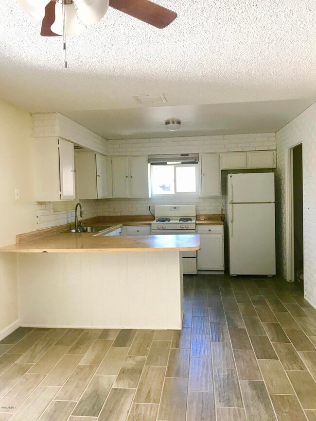 5211 W Hubbell St, Phoenix, AZ 85035 - photo 5