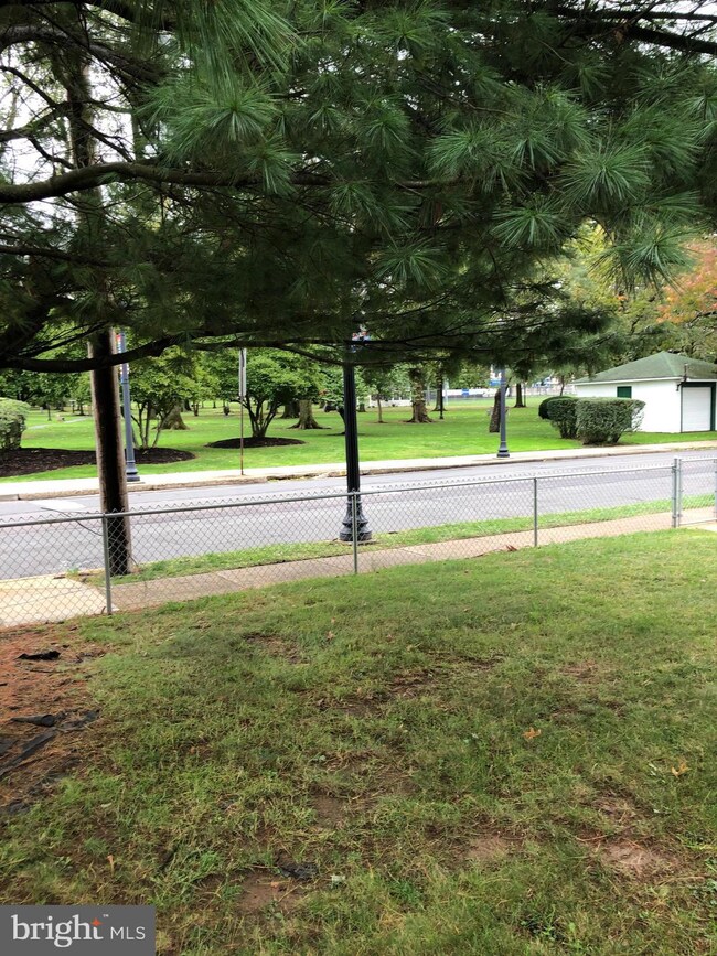 178 E Main St, Lansdale, PA 19446 - photo 7