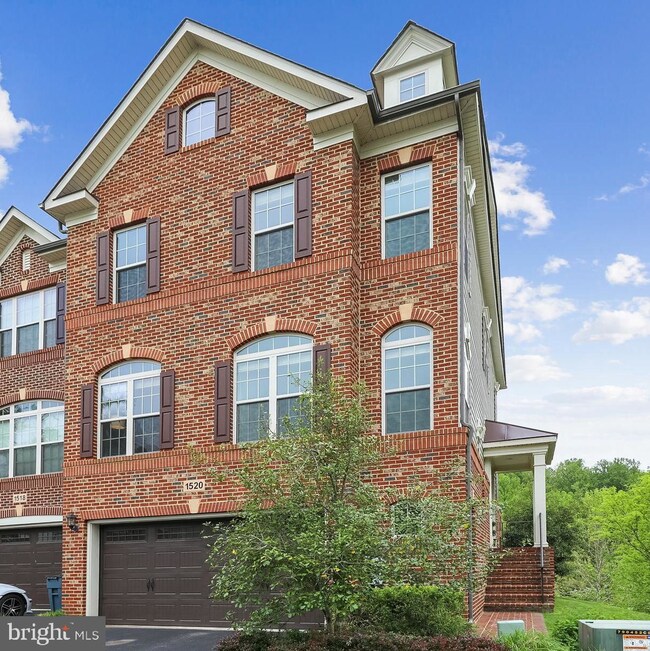 1520 Rabbit Hollow Place, Silver Spring, MD 20906 - photo 2