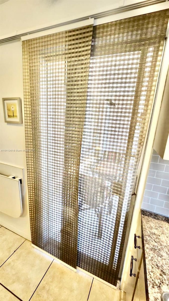 El Dorado Country Club Apartments unit 21A, Hallandale Beach, FL 33009 - photo 5