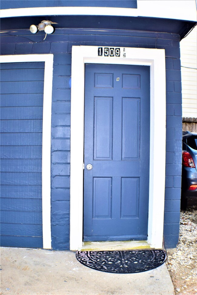 1509 1/2 Bonner St unit B, Houston, TX 77007 - photo 4