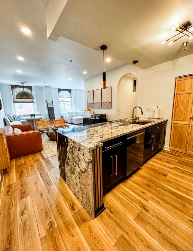 The Broadway unit 410, Milwaukee, WI 53202 - photo 2