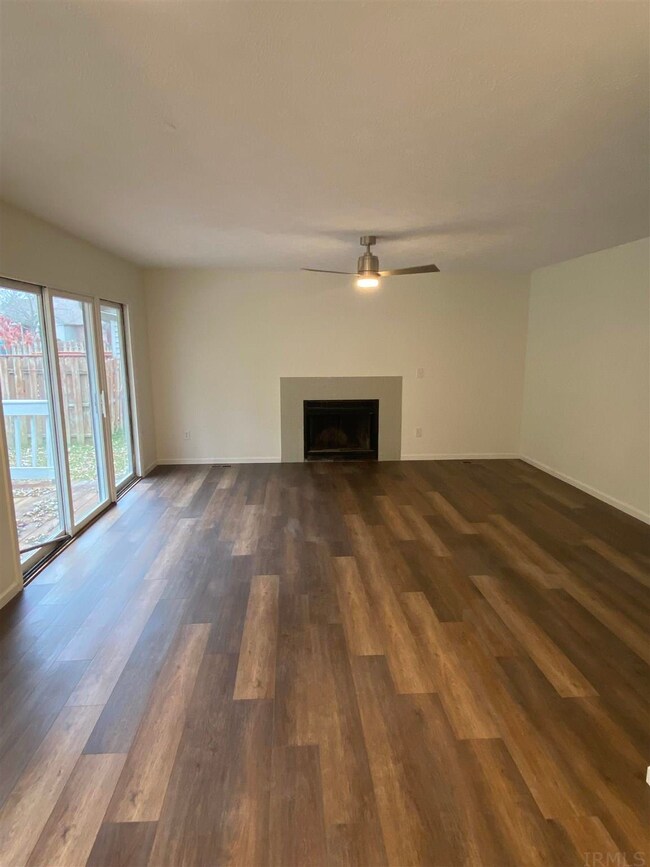 3955 N Rosewood Ct, Bloomington, IN 47404 - photo 3