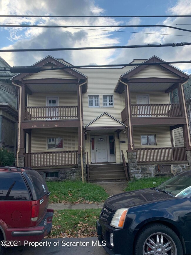 632 Moosic St, Scranton, PA 18505 - photo 2