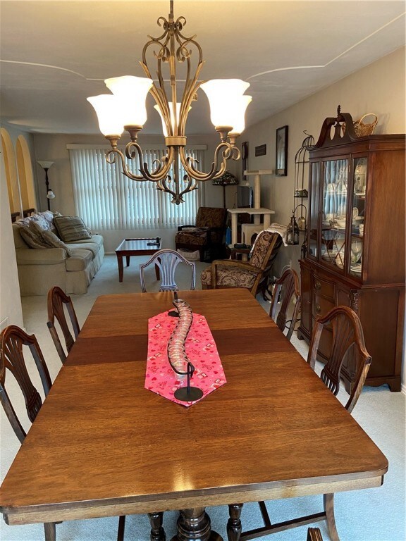 Dining room to living room