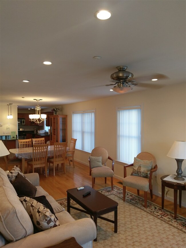 3 Concord Ave unit 1, Hampton, NH 03842 - photo 3