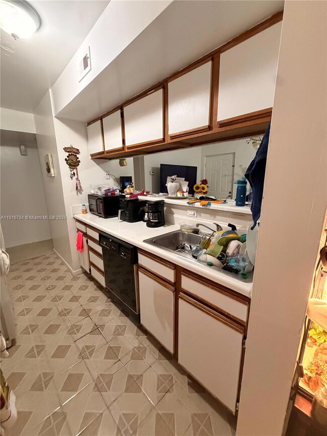 15340 SW 106th Terrace unit 802, Miami, FL 33196 - photo 6