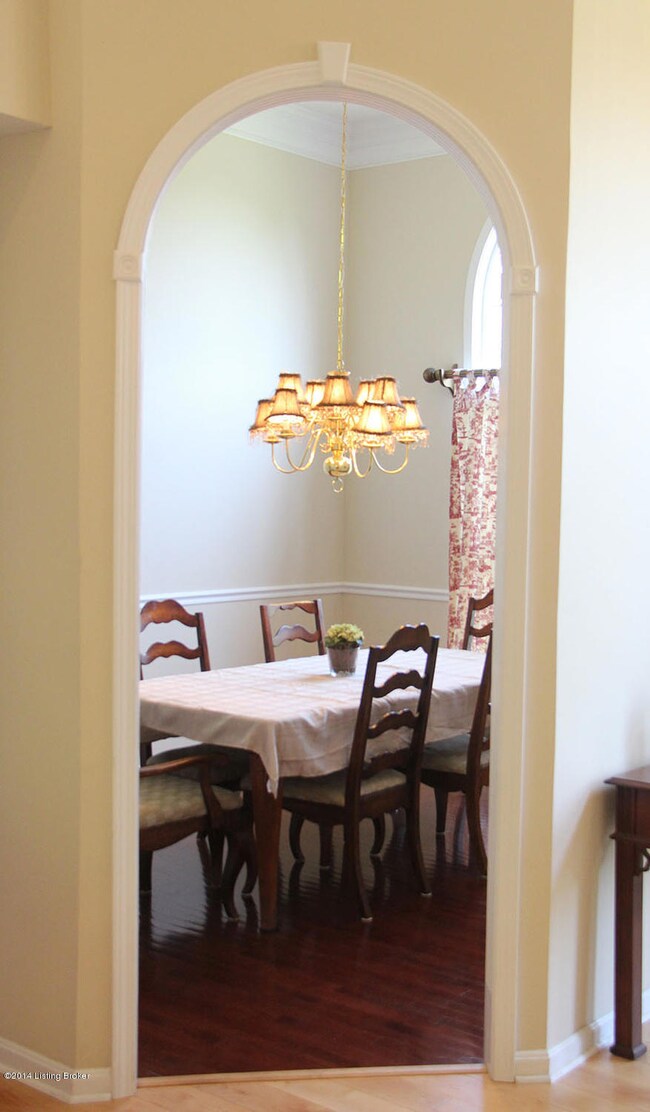 07 - Entry to Formal Dining