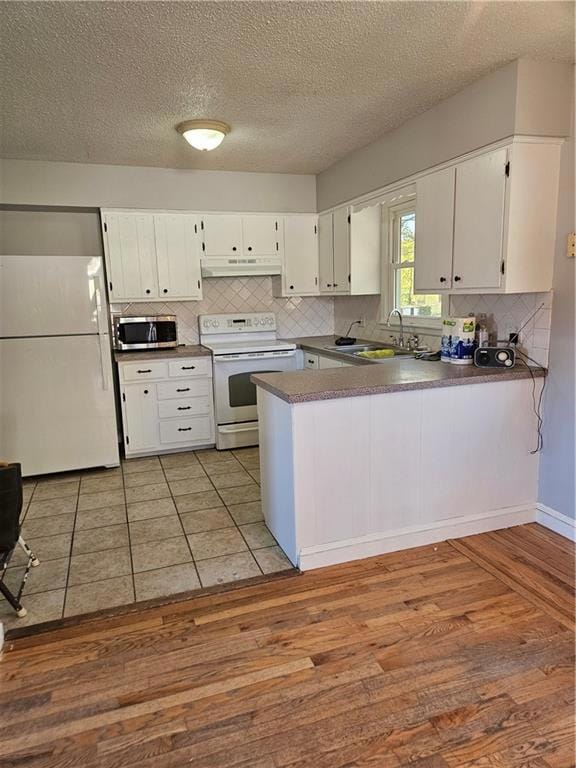 328 Matthews Ln, Gower, MO 64454 - photo 5