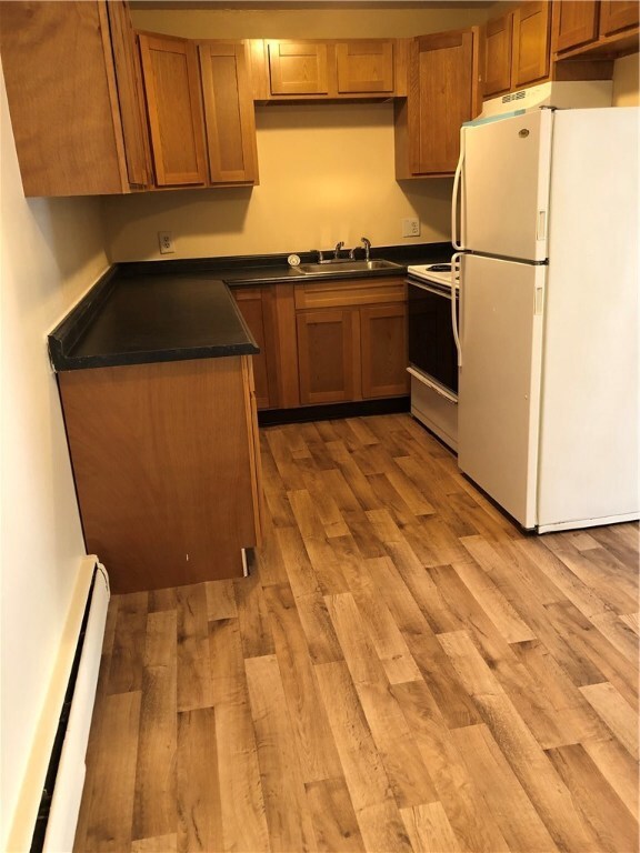 800 Weeden St unit 1 C, Pawtucket, RI 02860 - photo 2