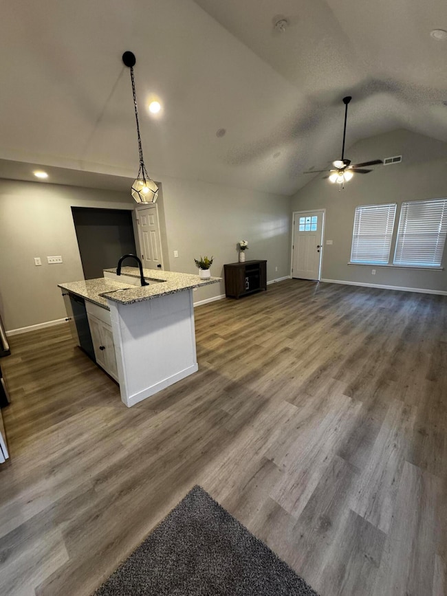 918 Shallowford Rd, Chattanooga, TN 37411 - photo 5